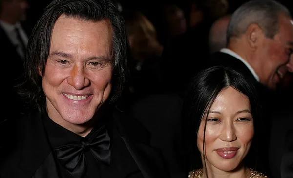 Jim Carrey se casó en secreto con la cantante Min Ah en Los Ángeles