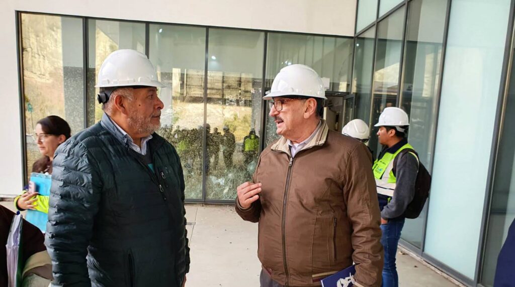 Avanza la inspección para reactivar el Hospital Gastroenterológico en La Paz