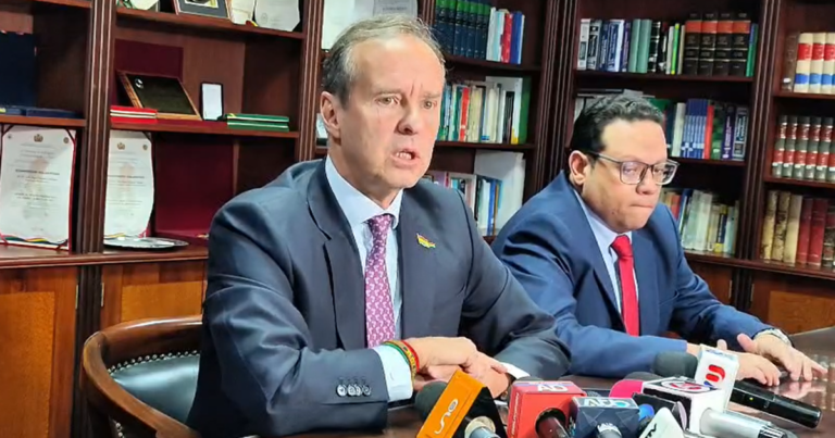 Quiroga denuncia irregularidades en legisladores de Libre y pide investigación
