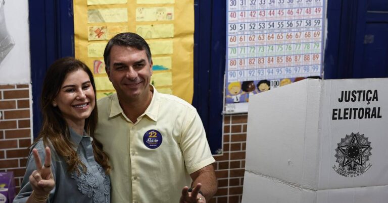 Flávio Bolsonaro: "Es tiempo de un cambio genuino"