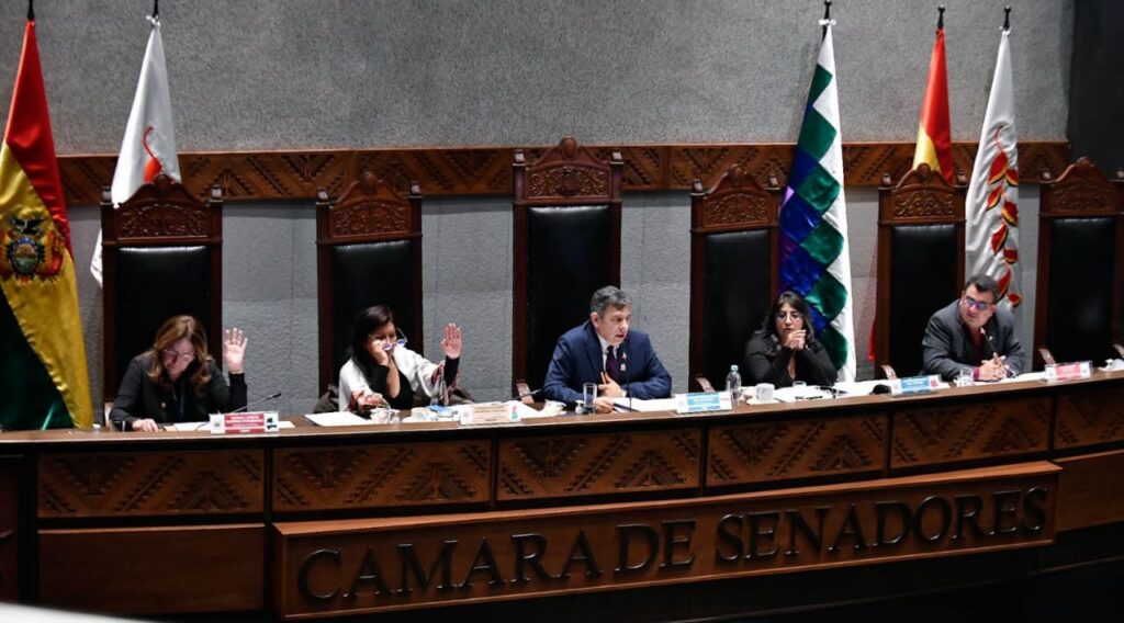 Senadores dan luz verde a la libre competencia en la venta del SOAT
