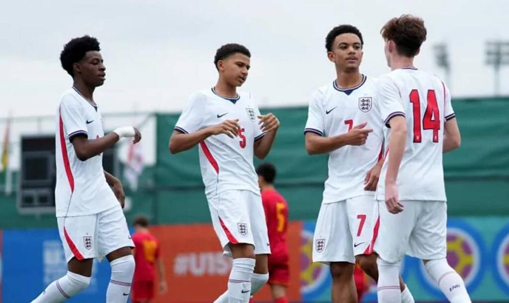 Inglaterra se retira del Mundial sub-15 por un acto de racismo