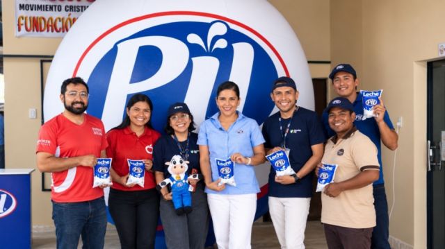 PIL Bolivia y Banco de Alimentos celebran el Día Nacional de la Leche con donaciones