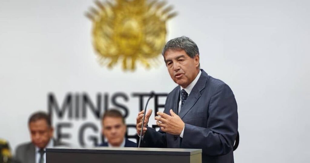 Cambio en el Viceministerio de Régimen Interior: Hernán Paredes renuncia