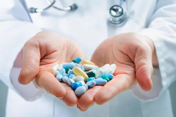 Cifabol exige priorizar la producción de medicamentos nacionales ante la importación