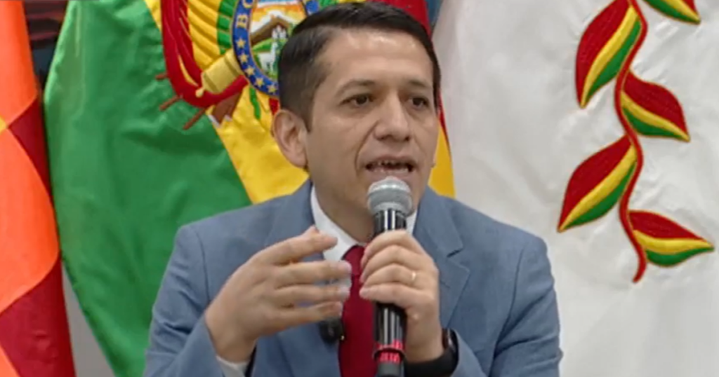 Se denuncia a exfuncionarios de YPFB por gastos excesivos en la "Casa Ejecutiva"